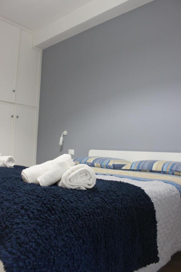 •to With Love• Apartamento