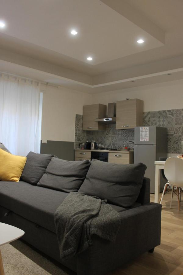 Apartamento •to With Love•